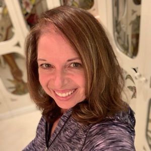 Meet your Posher, Gayle